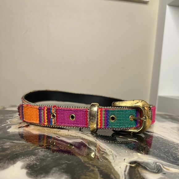 Vintage multicolor tapestry belt - Picture 1 of 11